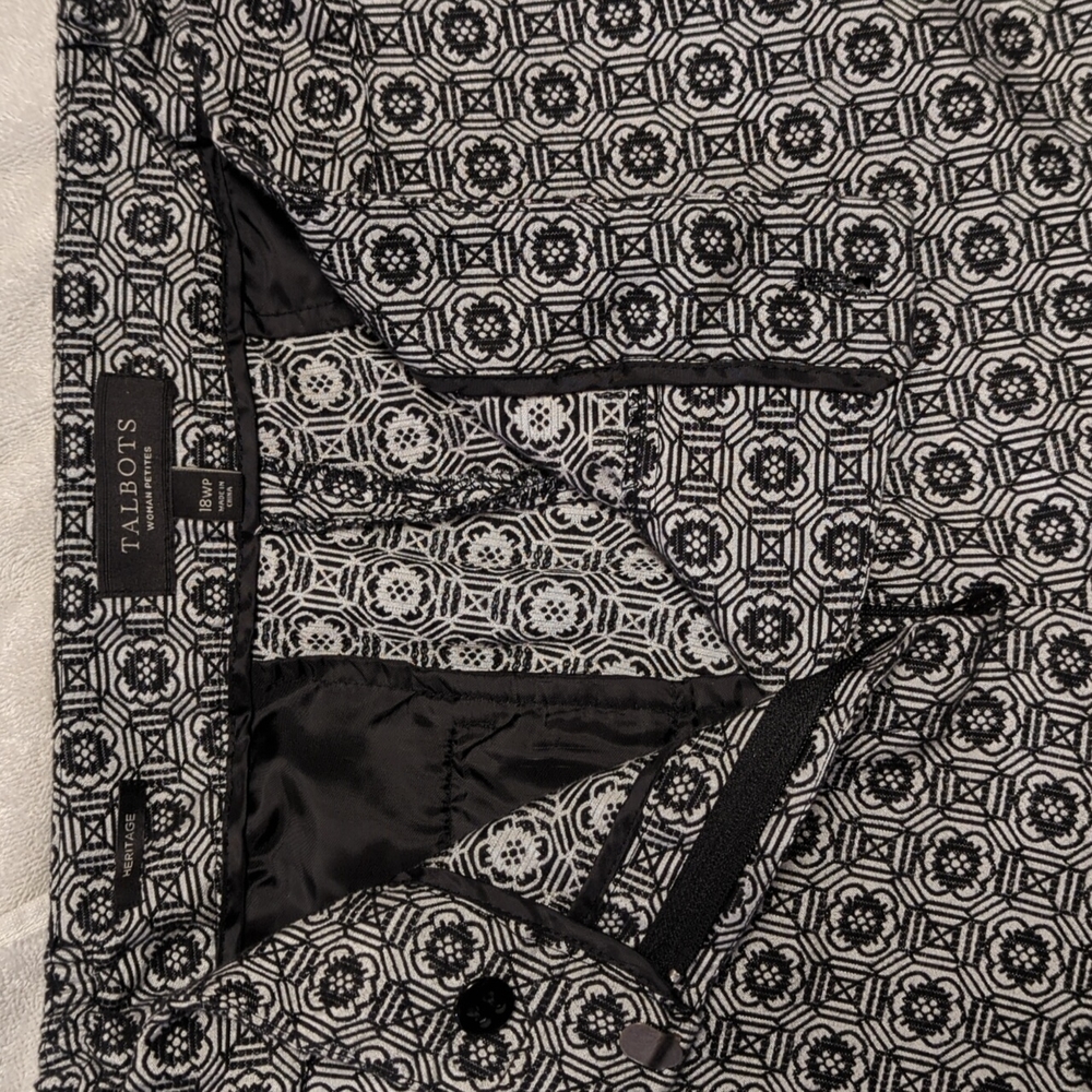 Talbots Heritage ankle pants, black/white, size 18 petite